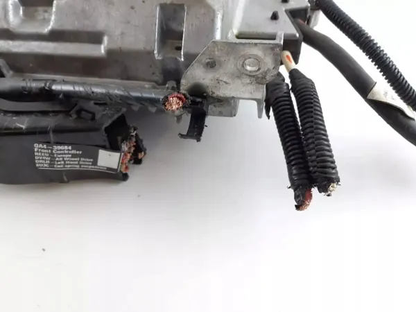 Módulo suspensión neumática trasera Tesla Model 3 OEM P1118182-02-H image 5