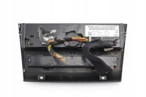 BMW E87 Ilmanotto-paneeli OEM 9147299-01 Käytetty image 4