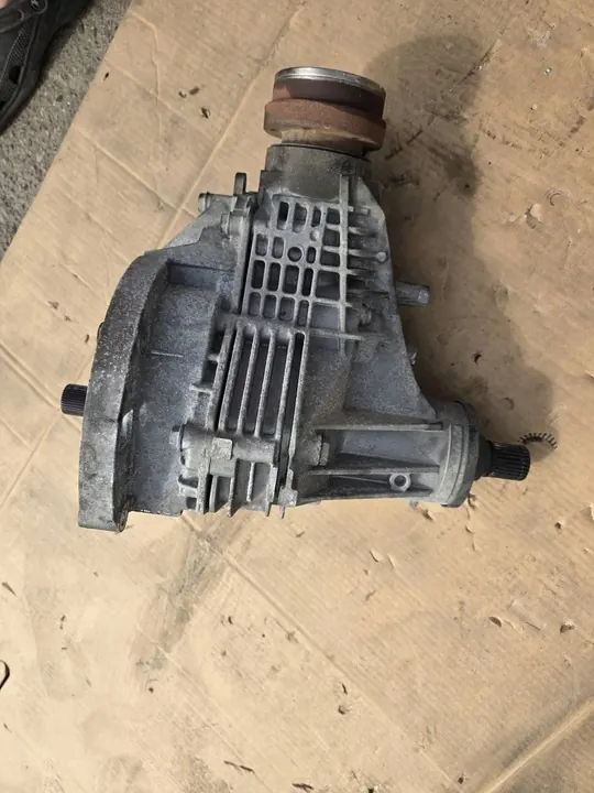 VW T6 2.0 TDI Differential Reducer 4 Motion image 4