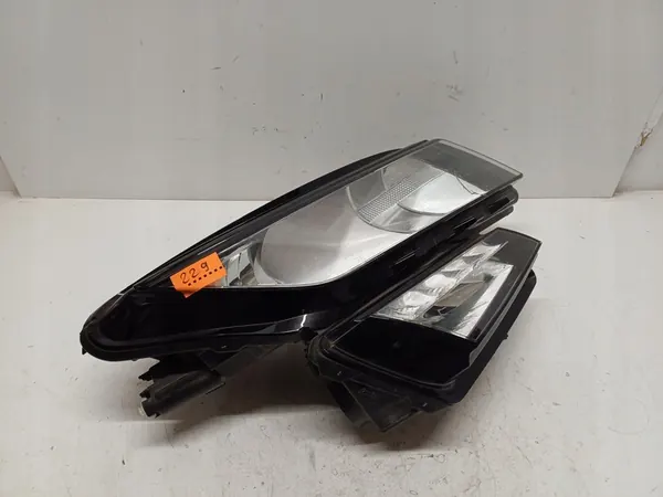 FARO DIREITO SKODA KODIAQ 566941016B - PARA PEÇAS image 3