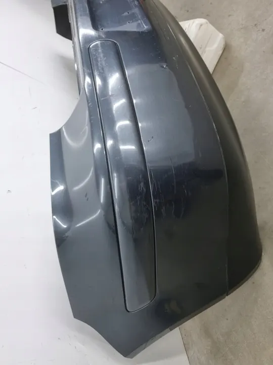 Paraurti posteriore VW Golf IV 5D image 2