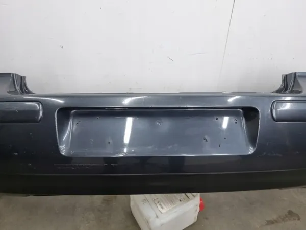 Paraurti posteriore VW Golf IV 5D image 3