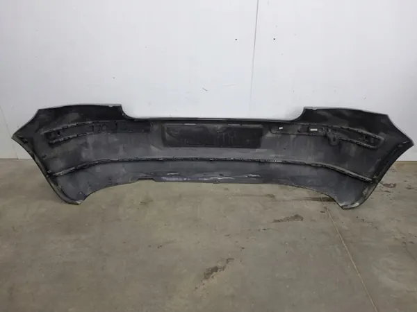 Paraurti posteriore VW Golf IV 5D image 5