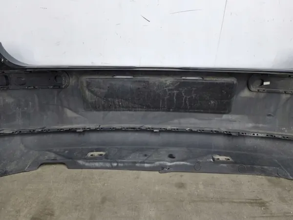 Paraurti posteriore VW Golf IV 5D image 8