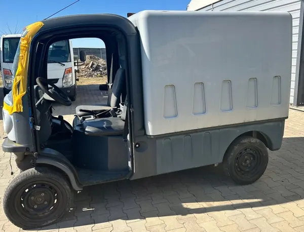Gebruikte Aixam Mega 400cc 2004 cabine OEM KABINA image 4