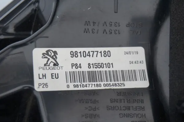 PEUGEOT 3008 II 2016 Luz Trasera Izquierda Original OE image 2