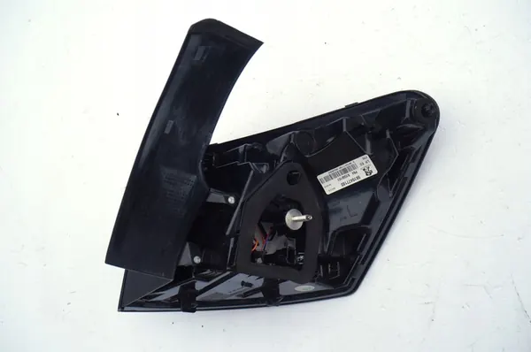 PEUGEOT 3008 II 2016 Luz Trasera Izquierda Original OE image 3