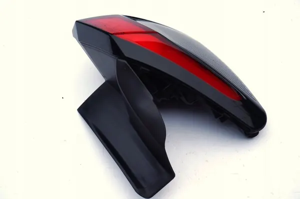 PEUGEOT 3008 II 2016 Luz Trasera Izquierda Original OE image 4