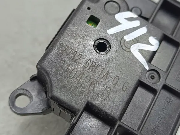 Mitsubishi Outlander IV tuuletusläppä OEM 277326BF1A image 4