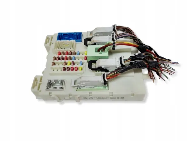 Volvo V40 Cross Country zekeringkast OEM 31453132 image 2