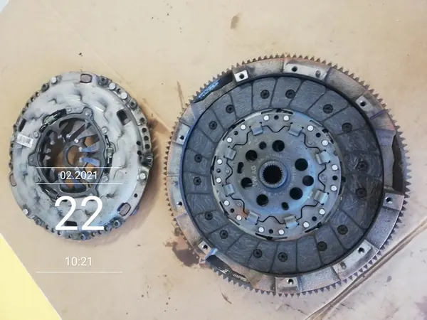 Placa de pressão de embreagem VW Golf Plus 1.9 TDI image 2