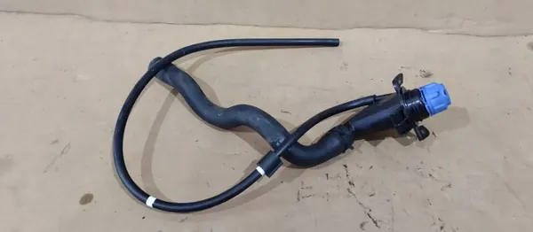 AdBlue-Einfüllstutzen OEM A4475404389 für Mercedes Vito image 2
