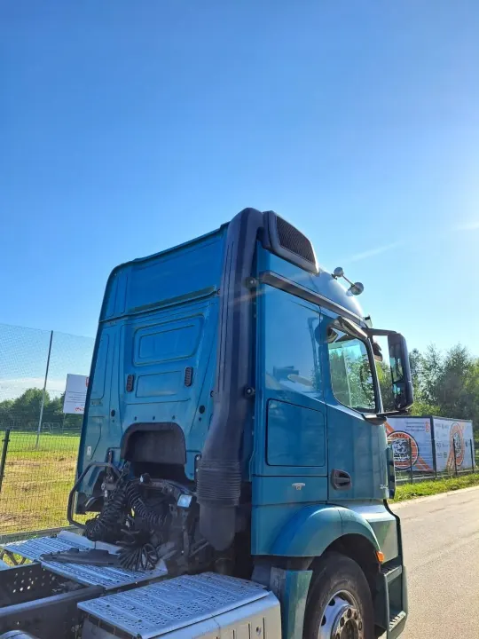 Cadre de cabine étroit Mercedes Actros MP4 Euro 6 - Occasion image 8