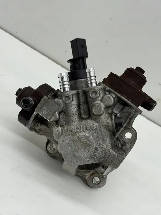 AUDI A8 A7 A6 C7 3.0 TDI Polttoaineen ruiskutuspumppu OEM image 8