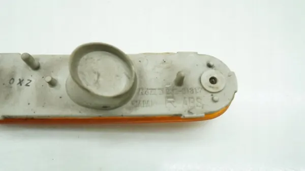 Mazda MX-5 NB Seitenblinker OEM MMAUTKO-28199- image 3