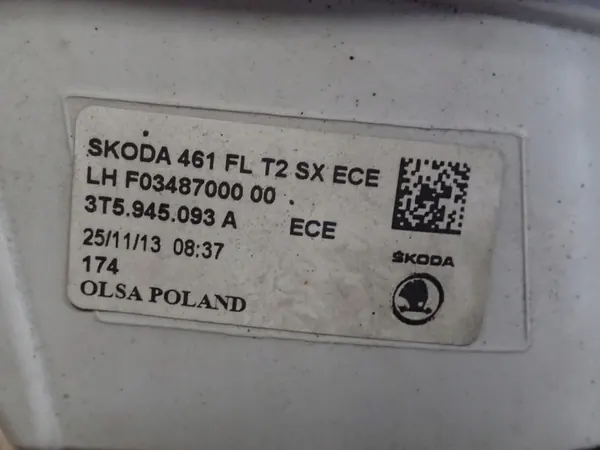SKODA SUPERB II LIFT LUZ TRASERO IZQUIERDO 3T5945093A image 8