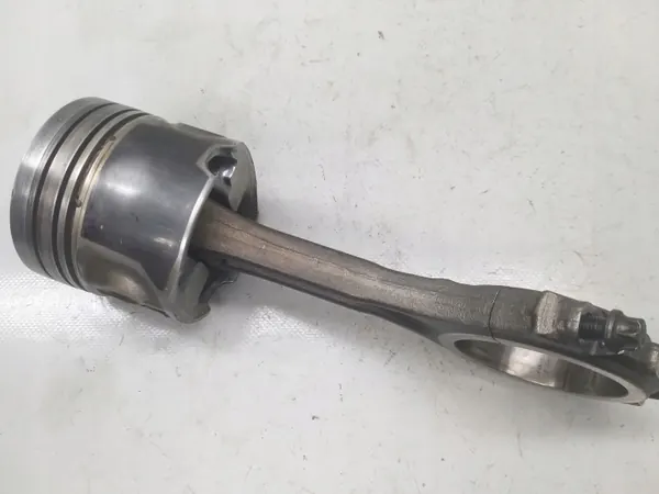 Mäntä Tanko Sarja OEM 059AA 83L57 Audi VW:lle image 7
