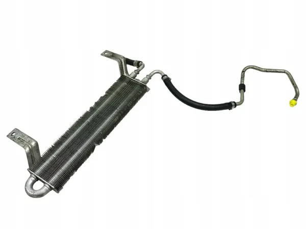 OEM 5GM699A Ohjausöljynjäähdytin Corvette C6:lle image 2