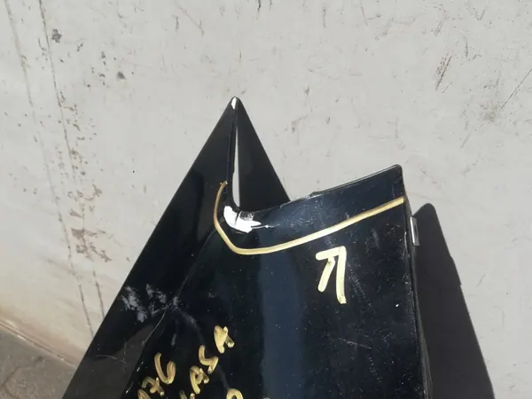 FRAMHJULSPLÅT HÖGER MERCEDES A KLASA W176 A1768810201 image 2