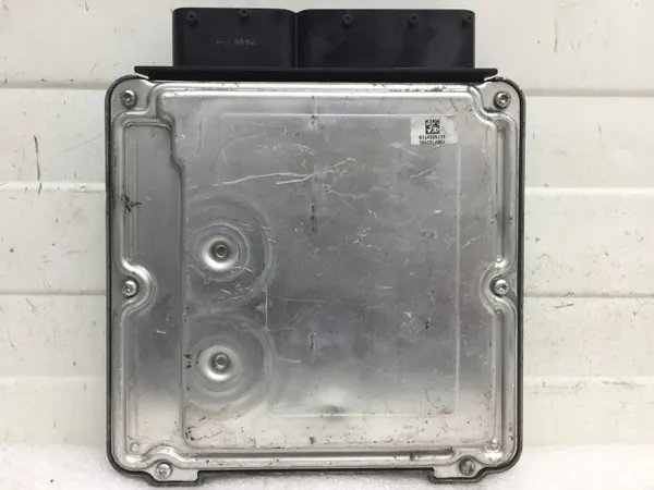 ECU Audi A3 8P 2.0TDI usado OEM 03L906022FD image 5
