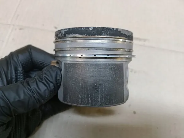 Piston OEM 7812567 pour BMW F20 MINI 1.4D 1.6D image 3