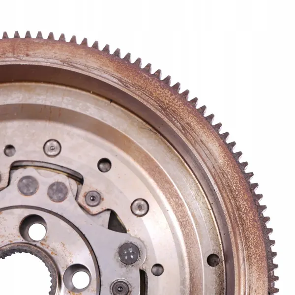 Audi Q3 8U VW Golf 7 Passat B7 2.0 TDI Kaksimassavauhtipyörä OEM image 3