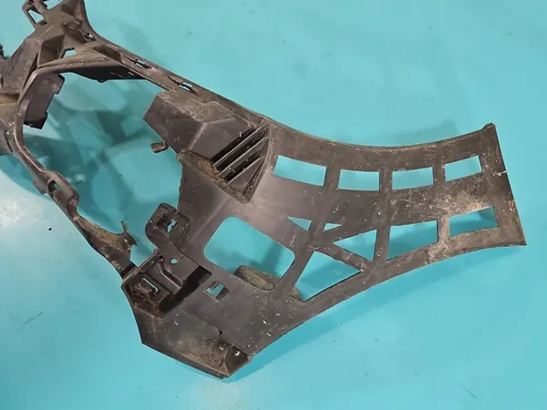 Guia de Para-choque Frontal Esquerdo Mercedes W212 A2128853765 image 2