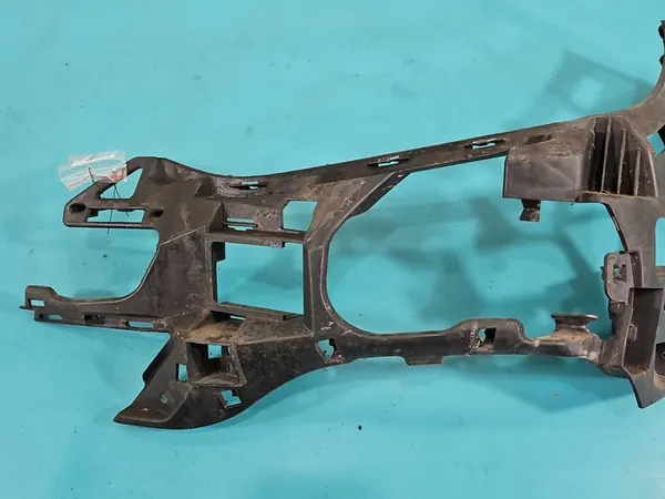 Guia de Para-choque Frontal Esquerdo Mercedes W212 A2128853765 image 3