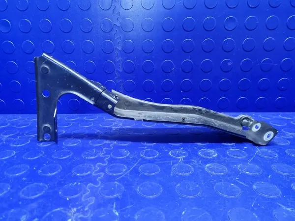 AUDI A5 8T Supporto Parafango Anteriore Sinistro OEM 8T0821136G image 5