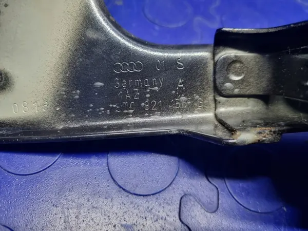 AUDI A5 8T Supporto Parafango Anteriore Sinistro OEM 8T0821136G image 8