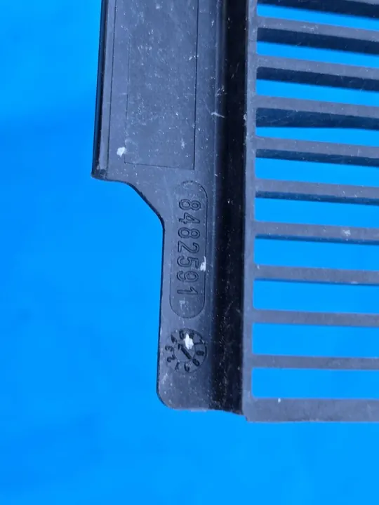 Cache radiateur avant BMW G20 G23 G26 G42 8482591 image 3