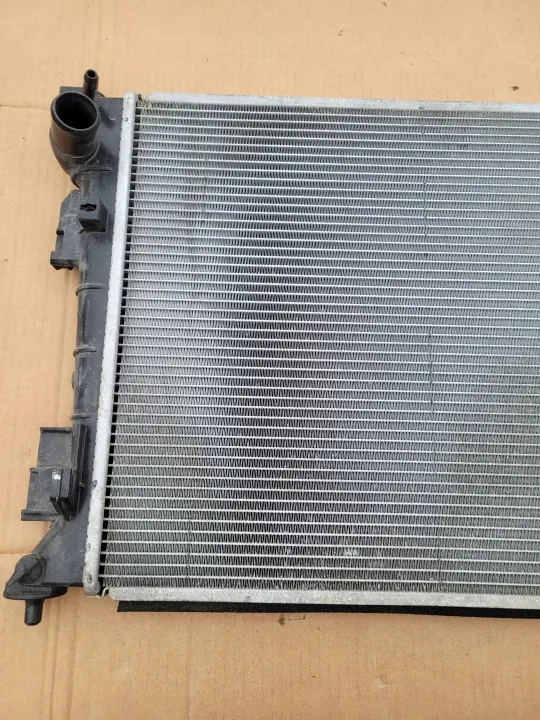 Water- & AC-radiator OEM 25310-1HXXX voor Kia Rio IV image 3