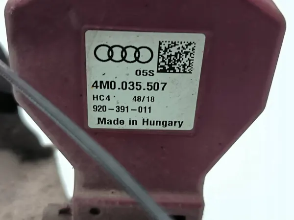 OEM 4M0035507 Antennivahvistin Audi A4 B9:lle image 3