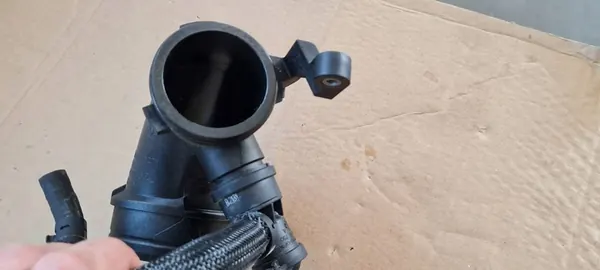 Q3 83A Ansaugschlauch 2.0 TFSI VW Audi Tiguan II image 5