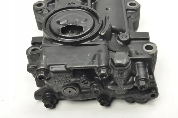 Pièce Mazda OE R2AA11700 d'occasion d'origine image 3