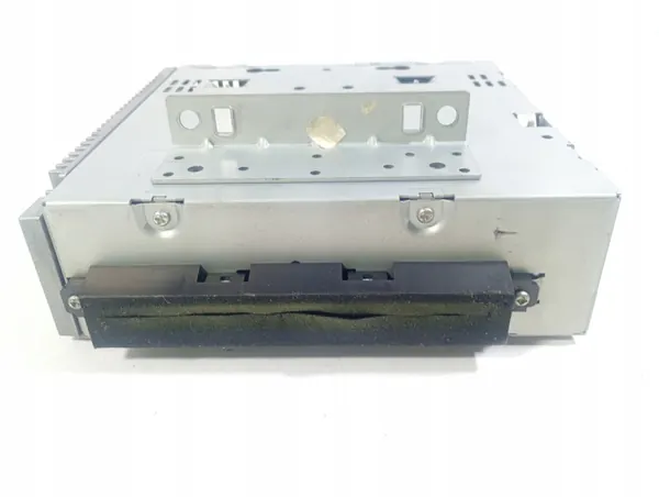 Volvo CD-soitin OEM M3S134 MAR 00018326 - Käytetty image 2