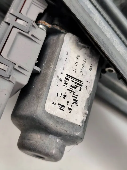 Elevador de vidro dianteiro esquerdo Opel Tigra B 93162241 image 4