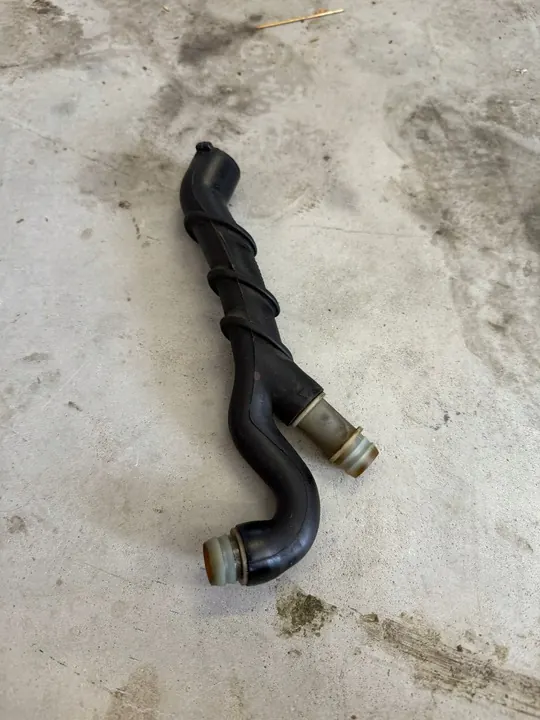 Luchtafvoer Mercedes W126 SEC R107 560SL image 3