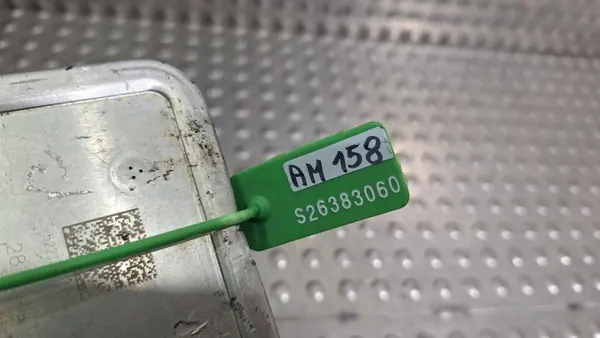 Compresor Airmatic Mercedes OEM S26383060 - Usado image 9