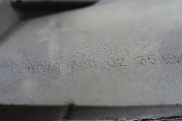 Mercedes W140 Türpumpenabdeckung image 6