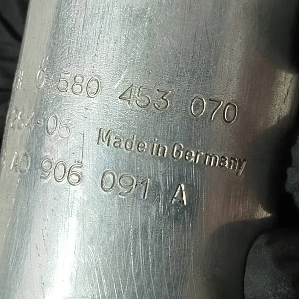 Audi OE Brandstofpomp A6 S6 C5 image 7