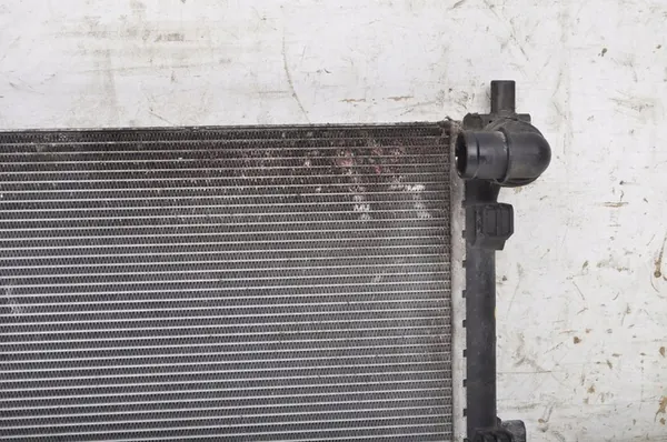 Radiador de agua SEAT TOLEDO IV TSI 6C0121253A image 2