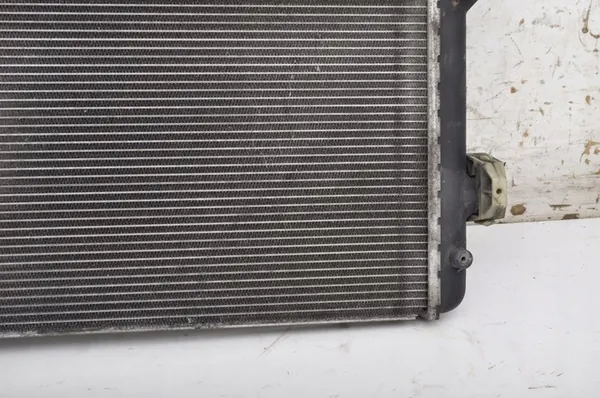 Radiador de agua SEAT TOLEDO IV TSI 6C0121253A image 7