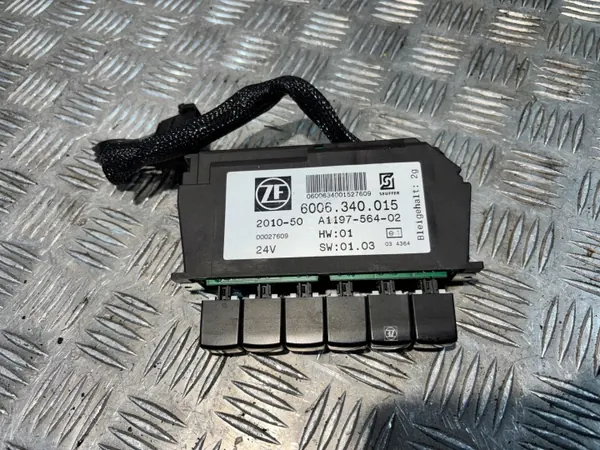 ZF 6006.340.015 Automaattivaihteiston ohjausyksikkö image 3