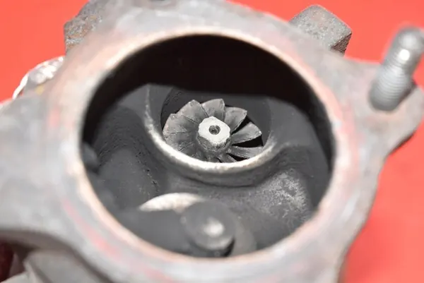 Turboaggregat VW Golf 5 1.4 TSI 122HK 03-09 OEM 03C145701B image 8