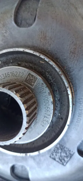 Renault Nissan vaihteiston värinävaimennin OEM 2510164001 image 7