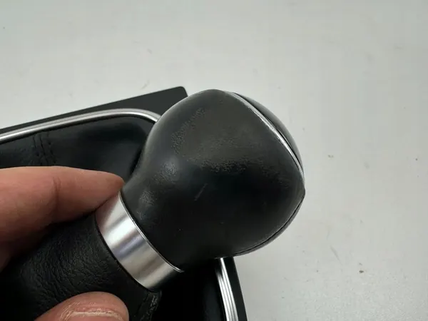 Palanca de cambios superior Volkswagen Golf VI 2009 image 3