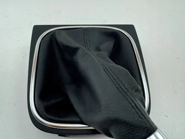 Palanca de cambios superior Volkswagen Golf VI 2009 image 5