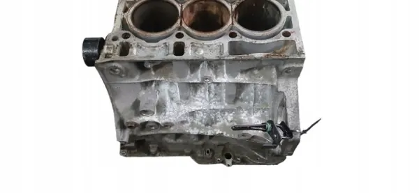 Volvo XC40 1.5 T3 Turbo motorblock undersida image 4
