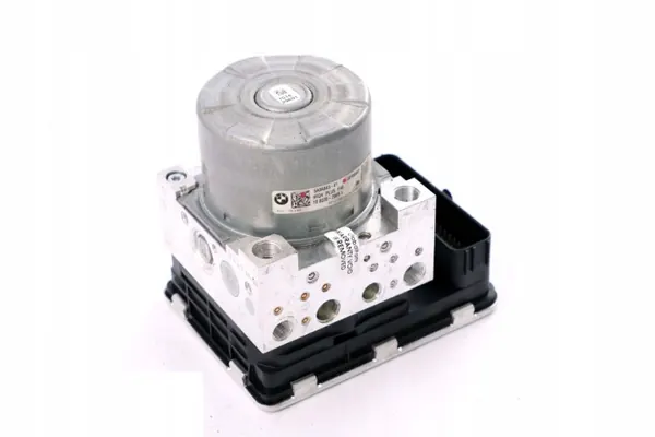 BMW F40 DSC Bromspump OEM 5A0A844 - Begagnad image 10